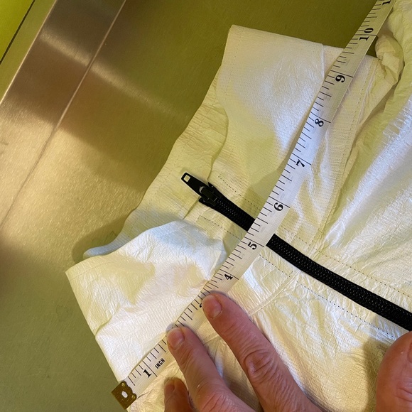 American Apparel, vintage, whit 100% TYVEK coat, size L, UNISEX. Branded «Neige» - Picture 9 of 14